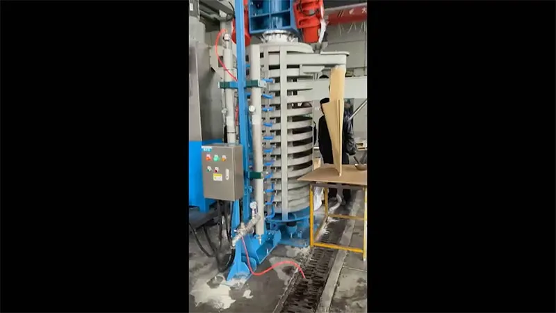 Equipo de transporte vibratorio en espiral con refrigeración por agua